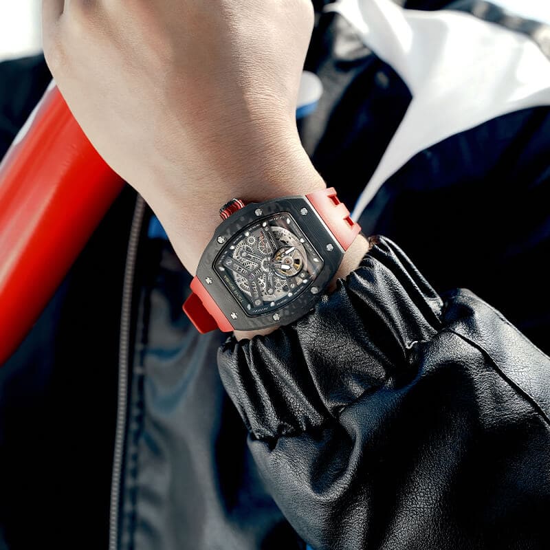 https://cdn.shopify.com/s/files/1/0540/8145/4255/files/Atomic-Interchangeable_Automatic_Watch_Combo-29.jpg?v=1723788757